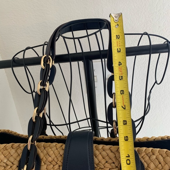 Michael Kors Wicker Bag - Picture 12 of 12